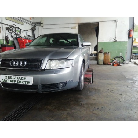 audi a4 berlina (8e) del año 2002