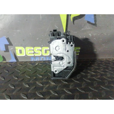 Recambio de cerradura puerta trasera izquierda para bmw serie 3 berlina (e90) 320d referencia OEM IAM 7202147  