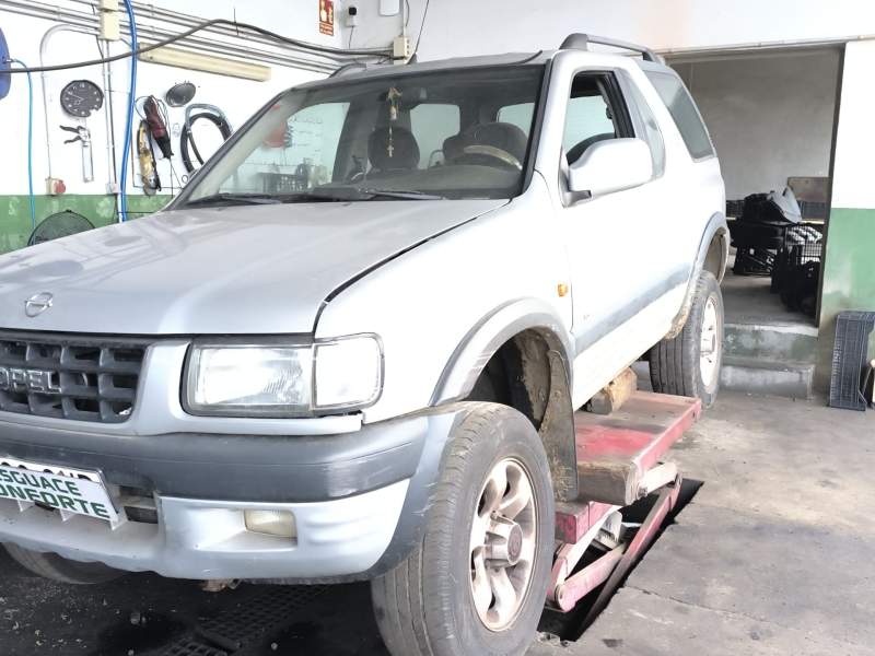 OPEL FRONTERA B (U99)