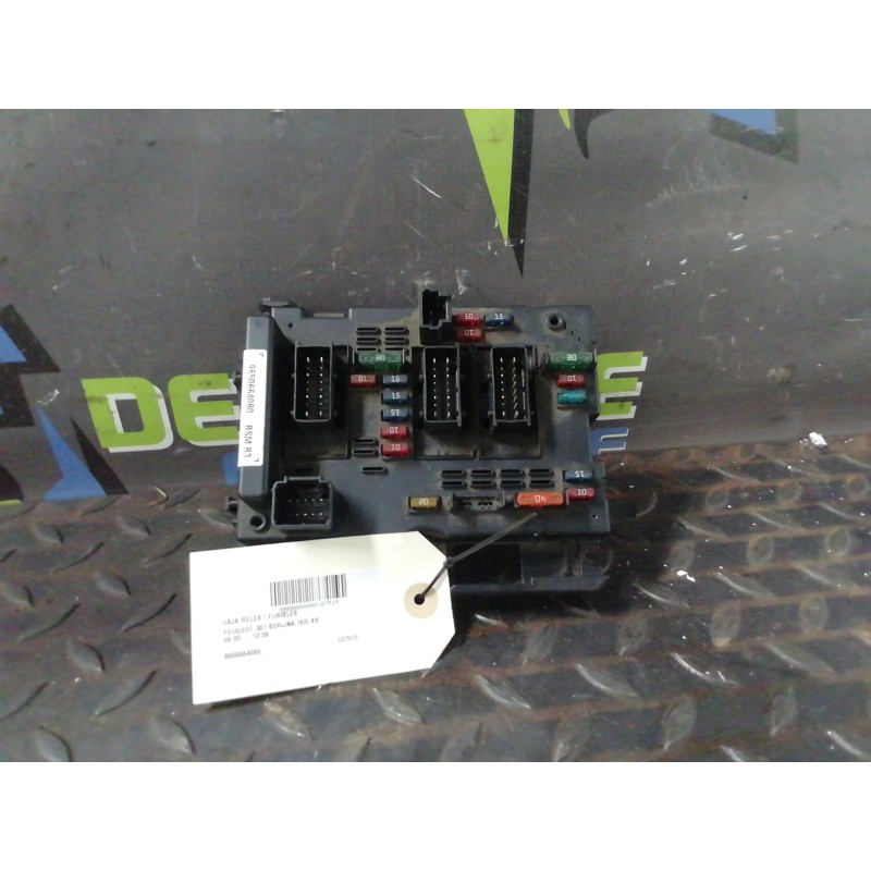 Desguace MonforteCAJA RELES / FUSIBLES 9650664080 B3 PEUGEOTCaja reles / fusibles|Desguace Monforte