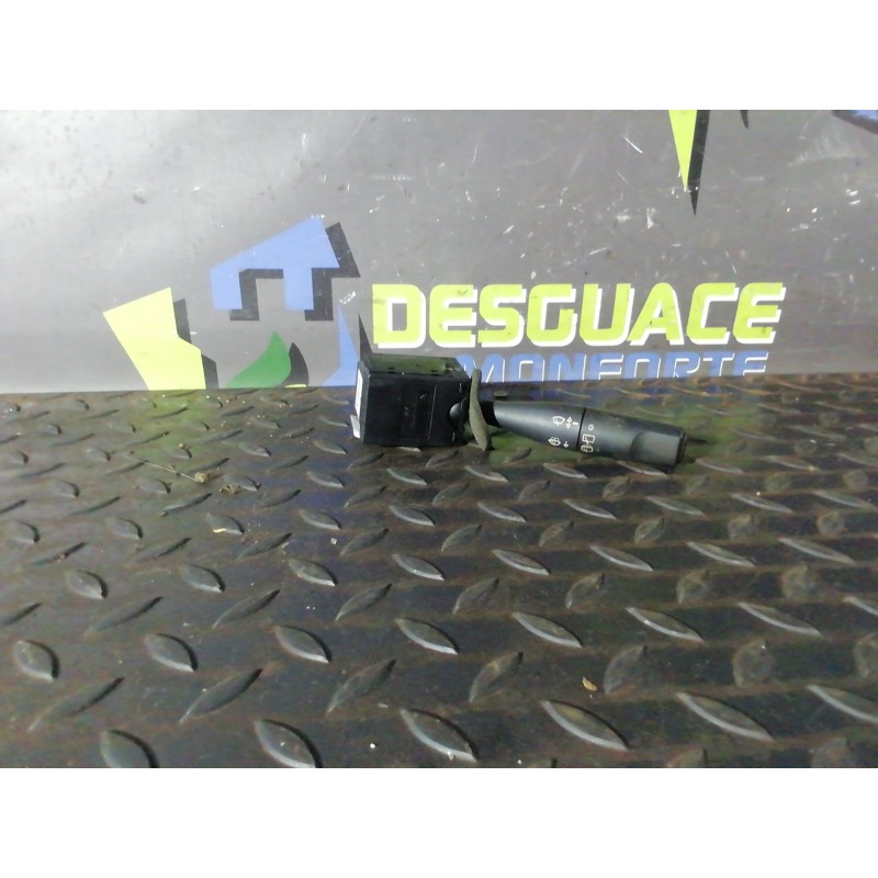 Desguace MonforteMANDO LIMPIA 96049597ZL PEUGEOTMando limpia|Desguace Monforte