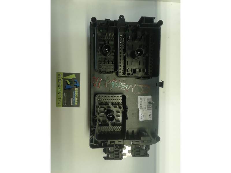 CAJA RELES / FUSIBLES 22953002 91RK47 