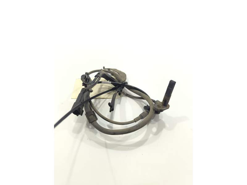 SENSOR ABS DELANTERO DERECHO 4670A576 