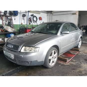 AUDI A4 B6 (8E2) de desguace