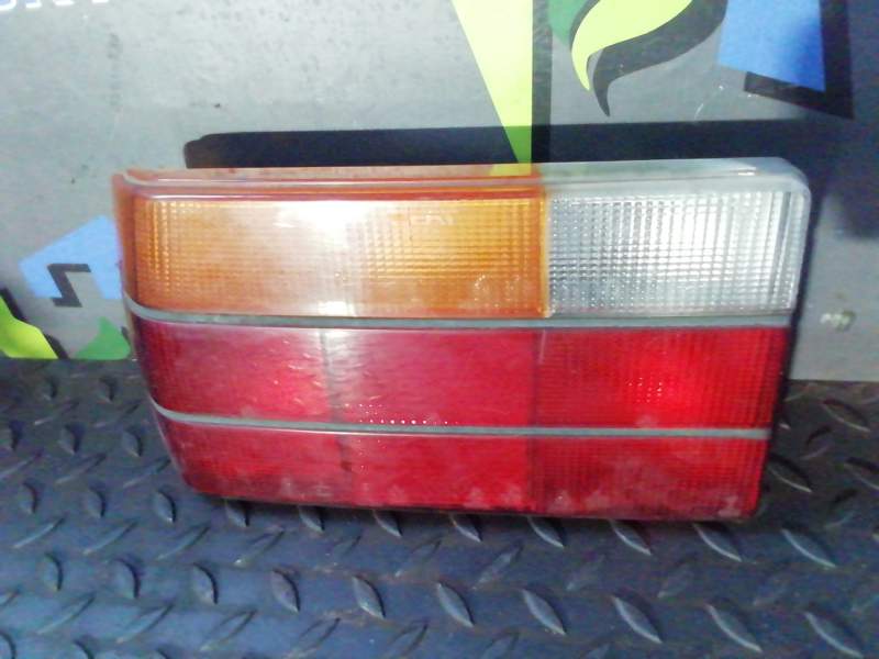 PILOTO TRASERO IZQUIERDO 16007 15421 