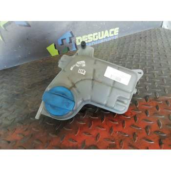 Recambio de deposito expansion para audi a4 berlina (8e) 3.0 referencia OEM IAM 8E0121403A  