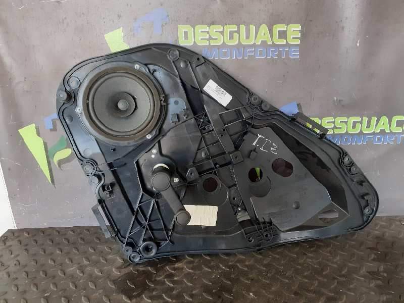ELEVALUNAS TRASERO IZQUIERDO 8A61A045H23AG 8A61A2700001 