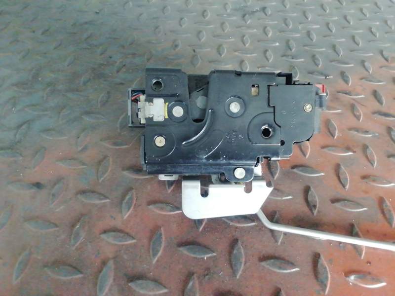 CERRADURA PUERTA DELANTERA DERECHA 8E1837016C 