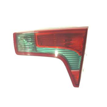 PILOTO TRASERO DERECHO INTERIOR 89034081X31 