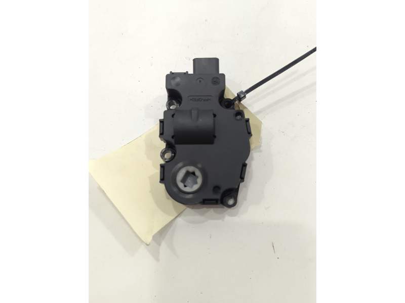 MOTOR APERTURA TRAMPILLAS CLIMATIZADOR 985458D03 