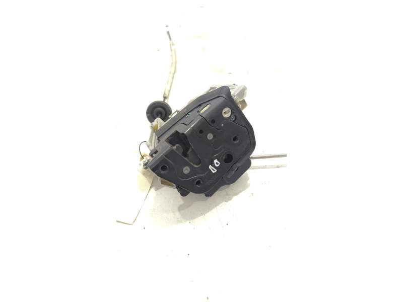 CERRADURA PUERTA DELANTERA DERECHA 4F1837016 / 32D05 