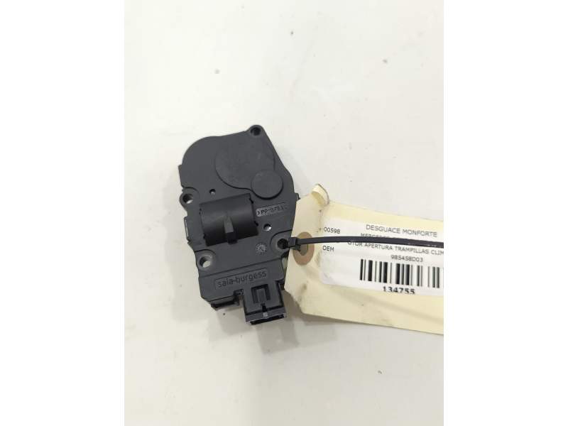 MOTOR APERTURA TRAMPILLAS CLIMATIZADOR 985458D03 