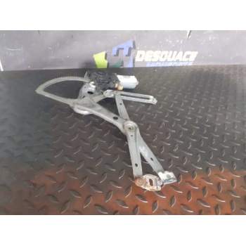 ELEVALUNAS DELANTERO DERECHO 0130821671 