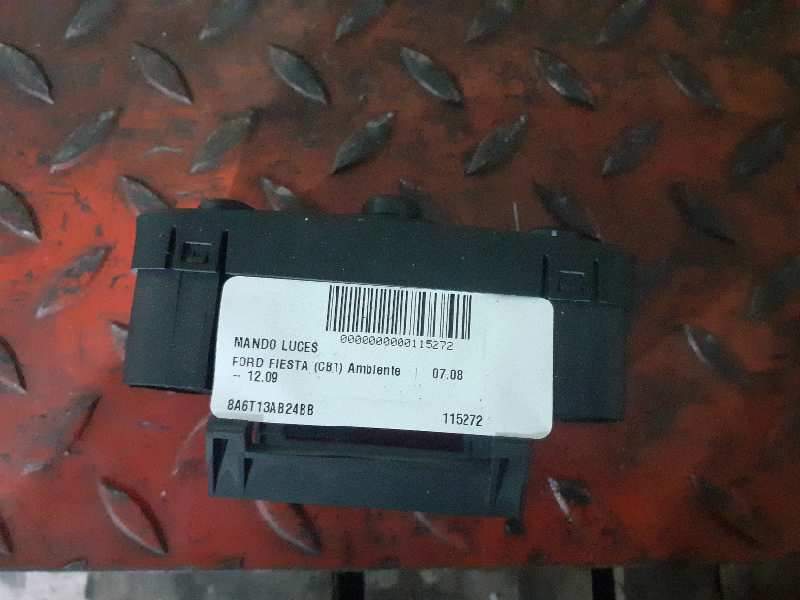 MANDO LUCES 8A6T13AB24BB 