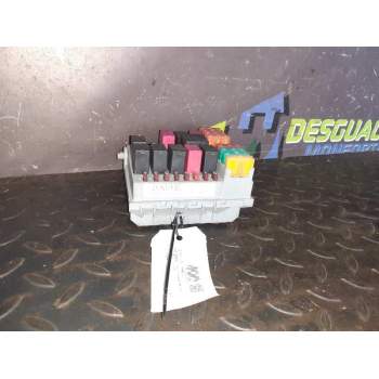CAJA RELES / FUSIBLES 51775688 57657 