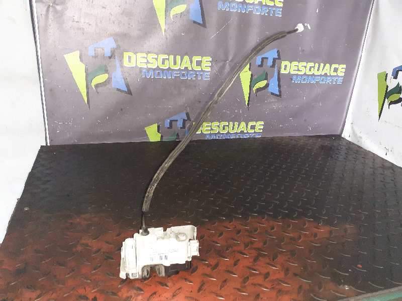 CERRADURA PUERTA TRASERA IZQUIERDA Y07J27 