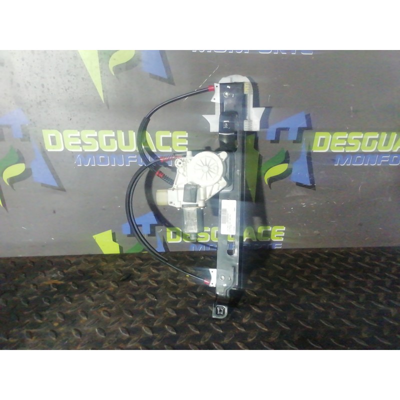 Desguace MonforteELEVALUNAS TRASERO DERECHO 7S71A27000 6M2114A389B FORDElevalunas trasero derecho|Desguace Monforte
