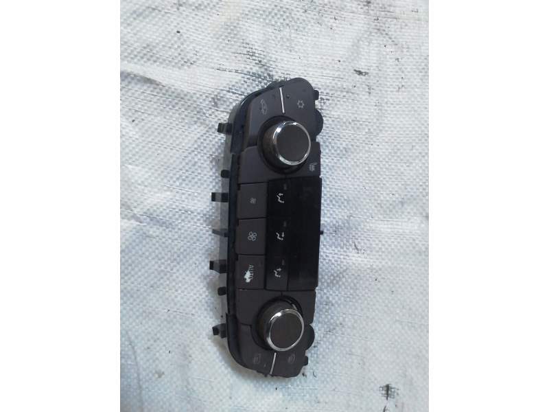 MANDO CLIMATIZADOR 13277870 20280809110075B 