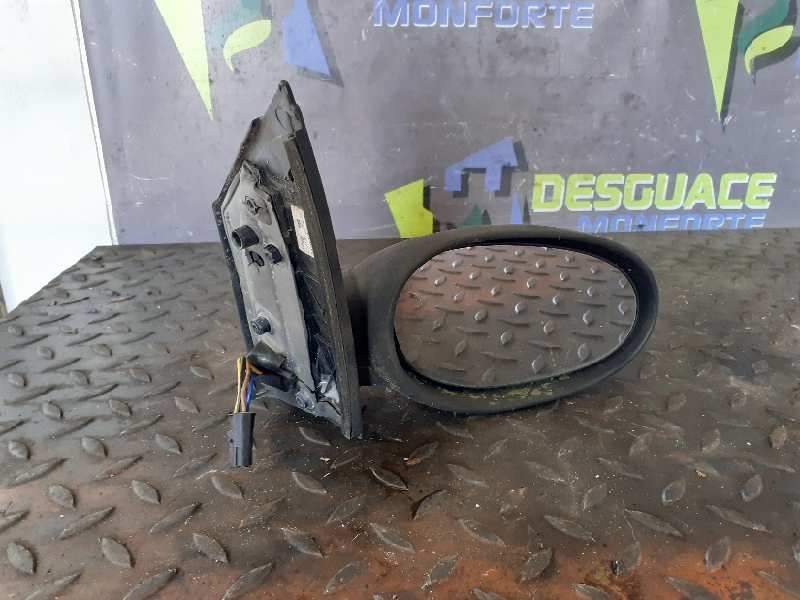 RETROVISOR DERECHO 001080V001C224 