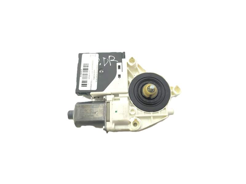 MOTOR ELEVALUNAS DELANTERO DERECHO 8P0959802A 