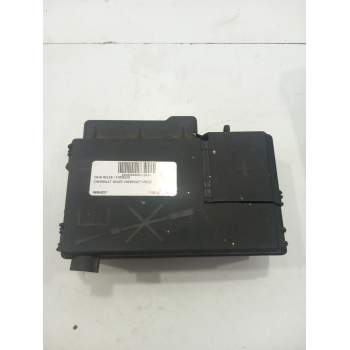 CAJA RELES / FUSIBLES 96964227 