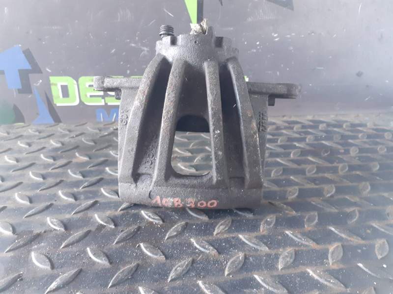 PINZA FRENO DELANTERA IZQUIERDA 5066423AA 