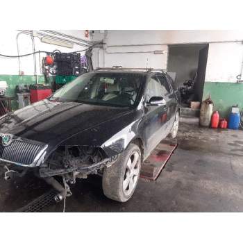SKODA OCTAVIA BERLINA (1U2) de desguace