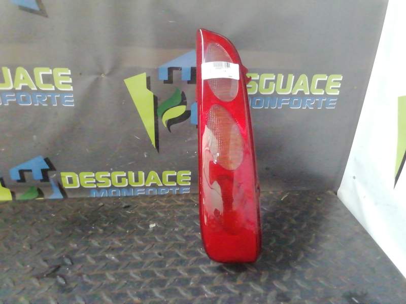PILOTO TRASERO DERECHO 