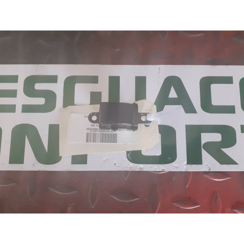 Desguace MonforteMANDO ELEVALUNAS TRASERO DERECHO 3583Z45 MAZDAMando elevalunas trasero derecho|Desguace Monforte