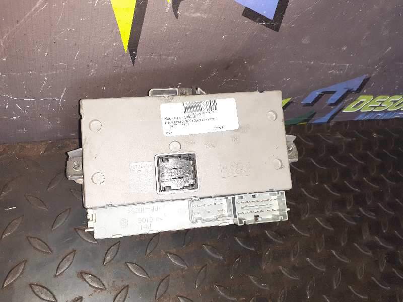 CAJA RELES / FUSIBLES C106 