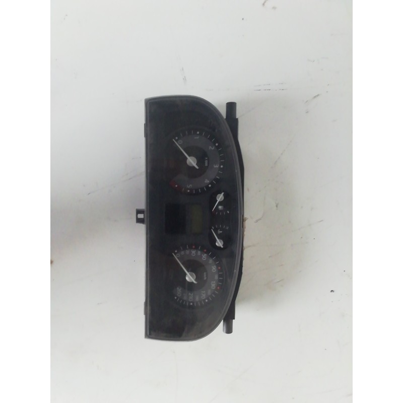 Desguace MonforteCUADRO INSTRUMENTOS 8200291330 RENAULTCuadro instrumentos|Desguace Monforte