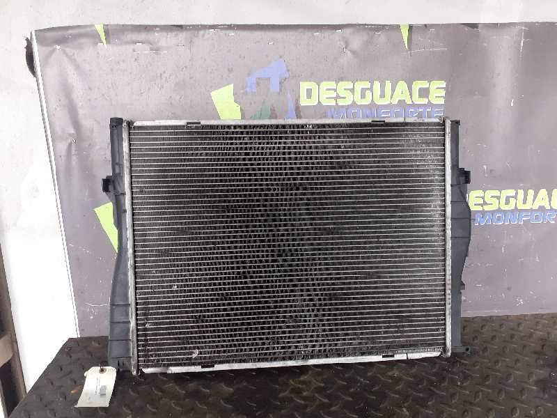 RADIADOR AGUA 17117553111 