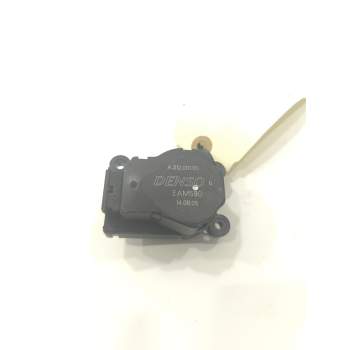 MOTOR APERTURA TRAMPILLAS CLIMATIZADOR EAM590 
