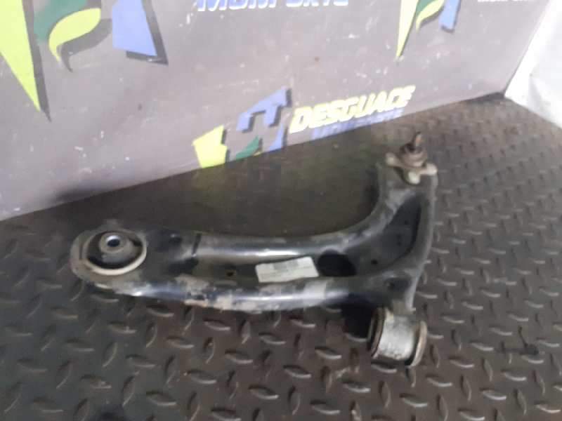 BRAZO SUSPENSION INFERIOR DELANTERO IZQUIERDO 5WA407151 