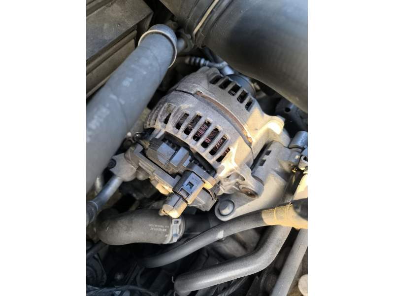 ALTERNADOR 06F903023F 