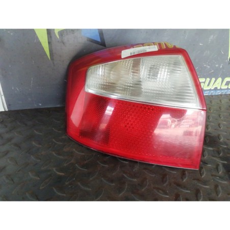 Recambio de piloto trasero izquierdo para audi a4 berlina (8e) 3.0 referencia OEM IAM 8E0945095 153947 