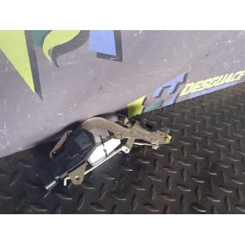 CERRADURA PUERTA DELANTERA IZQUIERDA 