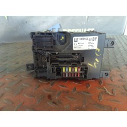 Desguace MonforteCAJA RELES / FUSIBLES 13308950 401154265 28189302OPELCaja reles / fusibles|Desguace Monforte