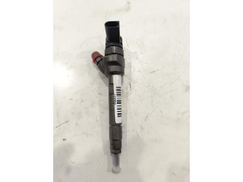 INYECTOR 13537810702 0445110478 