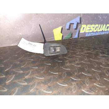 MANDO ELEVALUNAS TRASERO IZQUIERDO 25407A191 