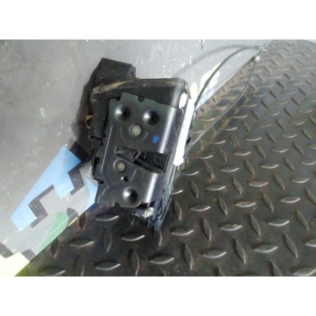 Recambio de cerradura puerta trasera izquierda para mazda 3 berlina (bk) 1.6 crdt sportive kendo referencia OEM IAM 3N6AA26413BP