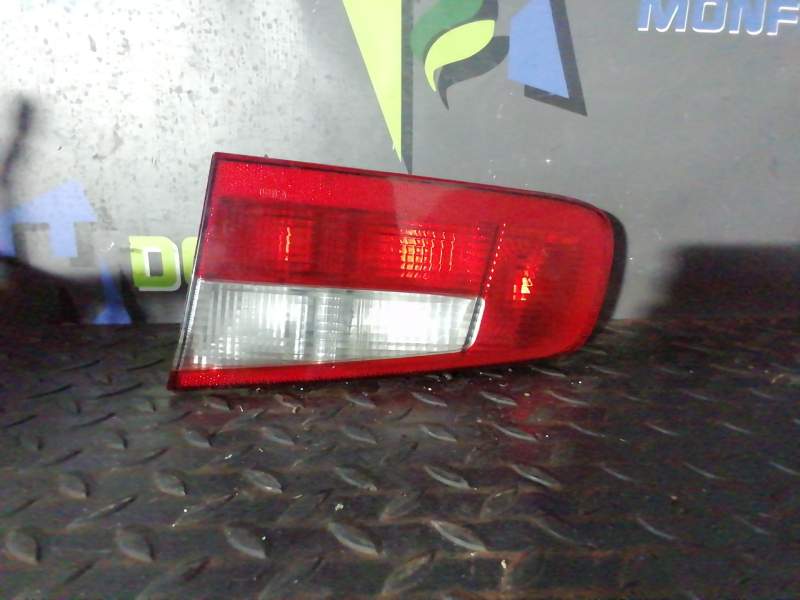 PILOTO TRASERO IZQUIERDO INTERIOR 8200002476 