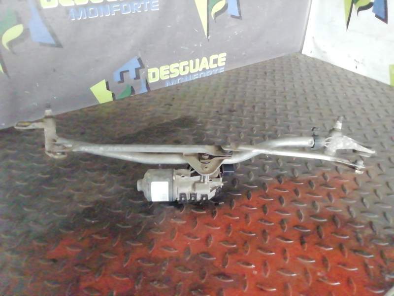 MOTOR LIMPIA DELANTERO 8E1955119 0390241509 