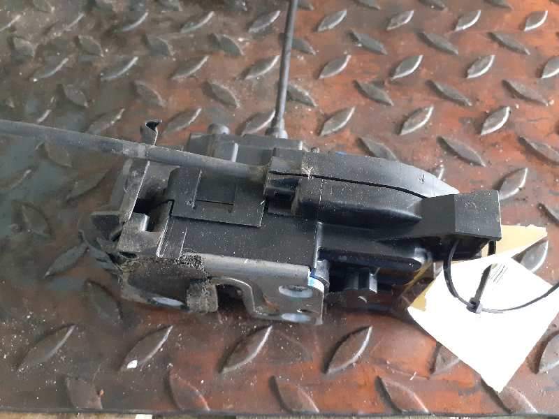 CERRADURA PUERTA TRASERA DERECHA 825028873R 
