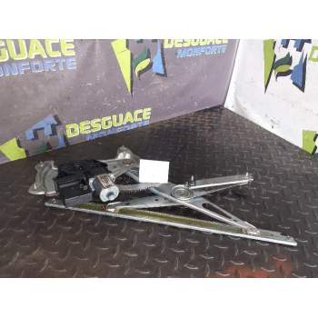 ELEVALUNAS DELANTERO DERECHO 807301396R 