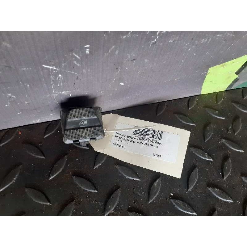 Desguace MonforteMANDO ELEVALUNAS TRASERO IZQUIERDO 1H0959855C VOLKSWAGENMando elevalunas trasero izquierdo|Desguace Monforte