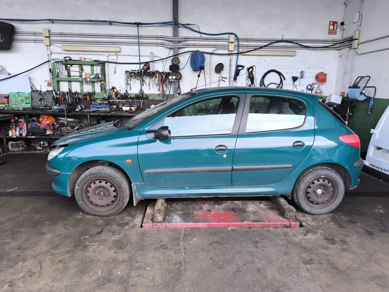 PEUGEOT 206 HATCHBACK (2A/C)