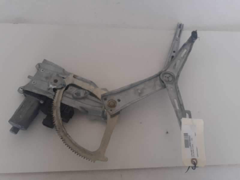 ELEVALUNAS DELANTERO IZQUIERDO A337013132220LH 