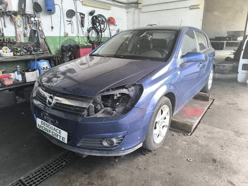 OPEL ASTRA H (A04)