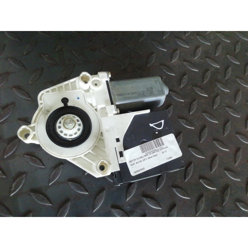 Desguace MonforteMOTOR ELEVALUNAS DELANTERO DERECHO 1K0959792D SEATMotor elevalunas delantero derecho|Desguace Monforte